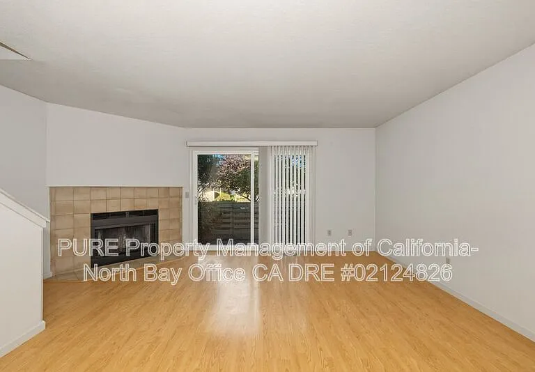 2102 Chianti Dr — Photo 7