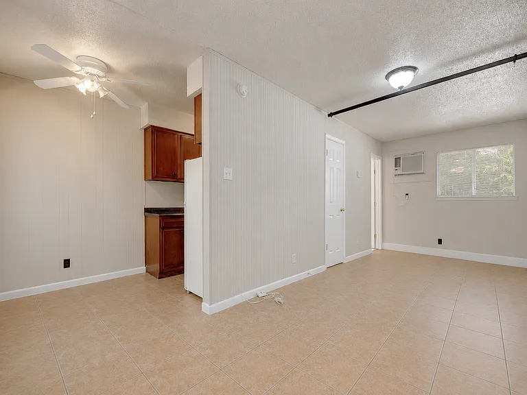 4712 Depew Ave — Photo 11