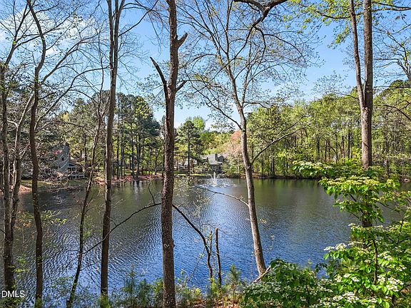 3rd image of 2633 Ridgewell Ct