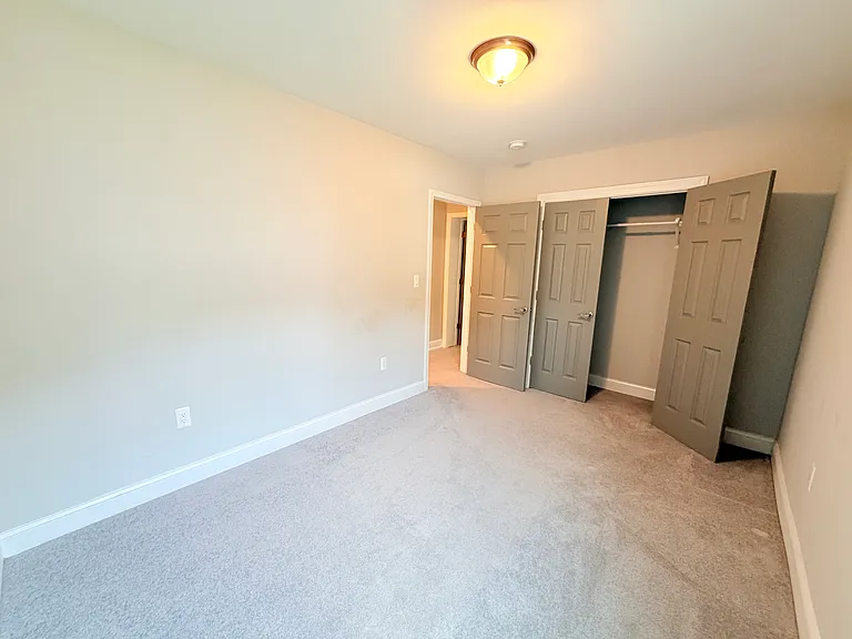 9133 Baltimore St — Photo 18