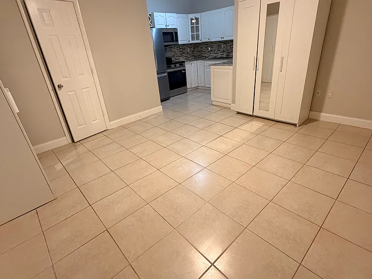 11515 SW 172nd Ter #2 — Photo 4