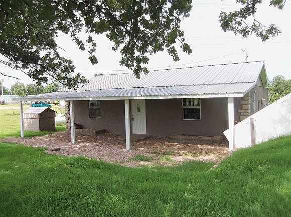 1st image of 17651 Barker Dr