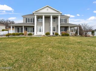 202 Lape Rd, Rensselaer, NY 12144