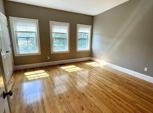 341 Gallivan Blvd #8, Dorchester Center, MA 02124