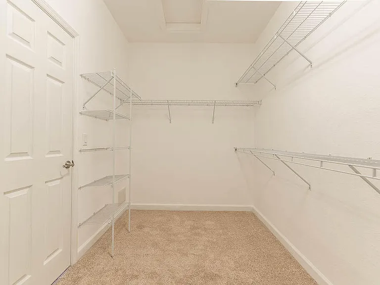 10283 Wellington Parc Dr — Photo 21