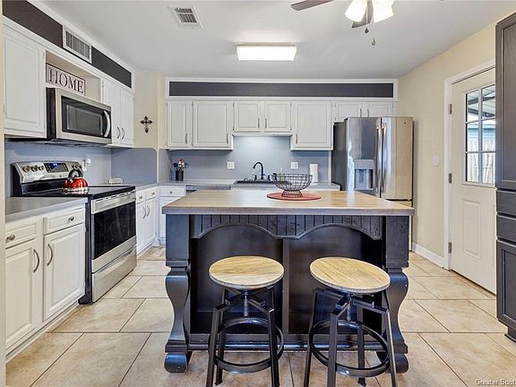 5th image of 1518 Shasta St