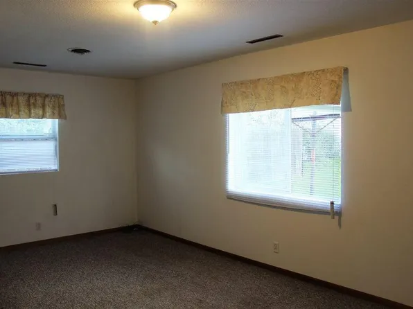 3111 Longlois Dr, Lafayette, IN 47904