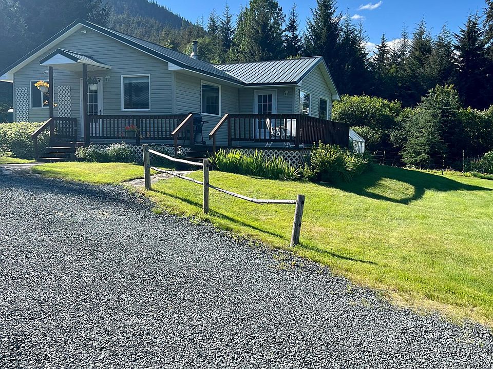 1st image of 4223 Lutak Rd