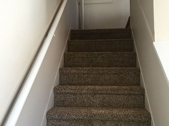 5th image of 1849 W Mosier Pl APT A