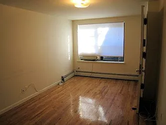 Rented by R New York