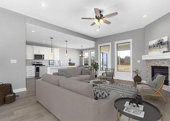 5th image of 1314 NW Hickorywood Ct