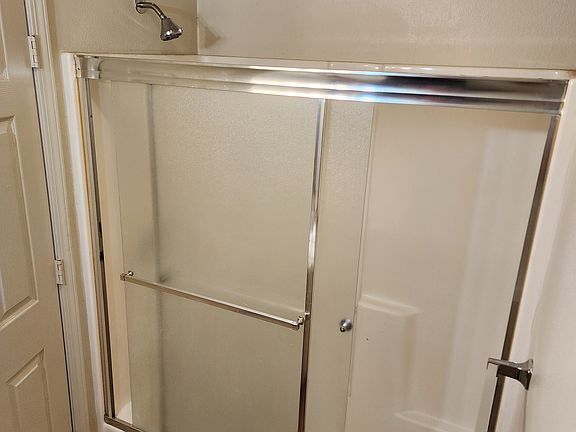 3rd image of 2600 SE Orient Dr APT 5