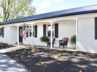 318 Elmwood Dr, Harrodsburg, KY 40330