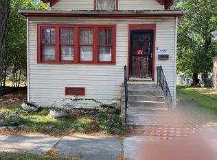5708 S Loomis Blvd, Chicago, IL 60636