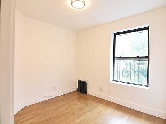 4th image of 504 W 159th St APT 1D