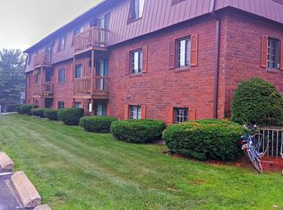 60 Old Hackett Hill Rd APT 1C, Manchester, NH 03102