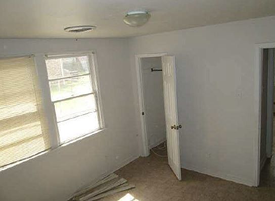 4th image of 5325 Marigny St