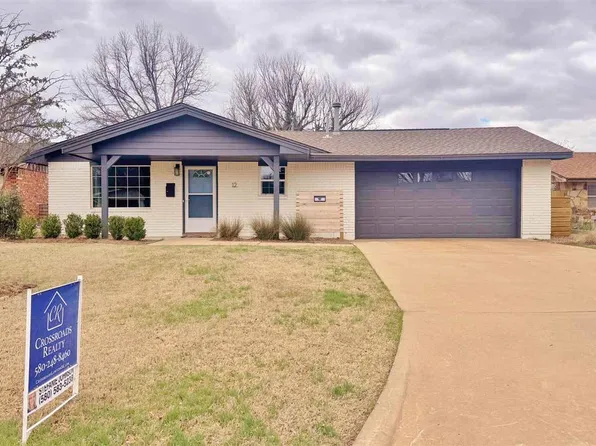 12 NW 60th St, Lawton, OK 73505