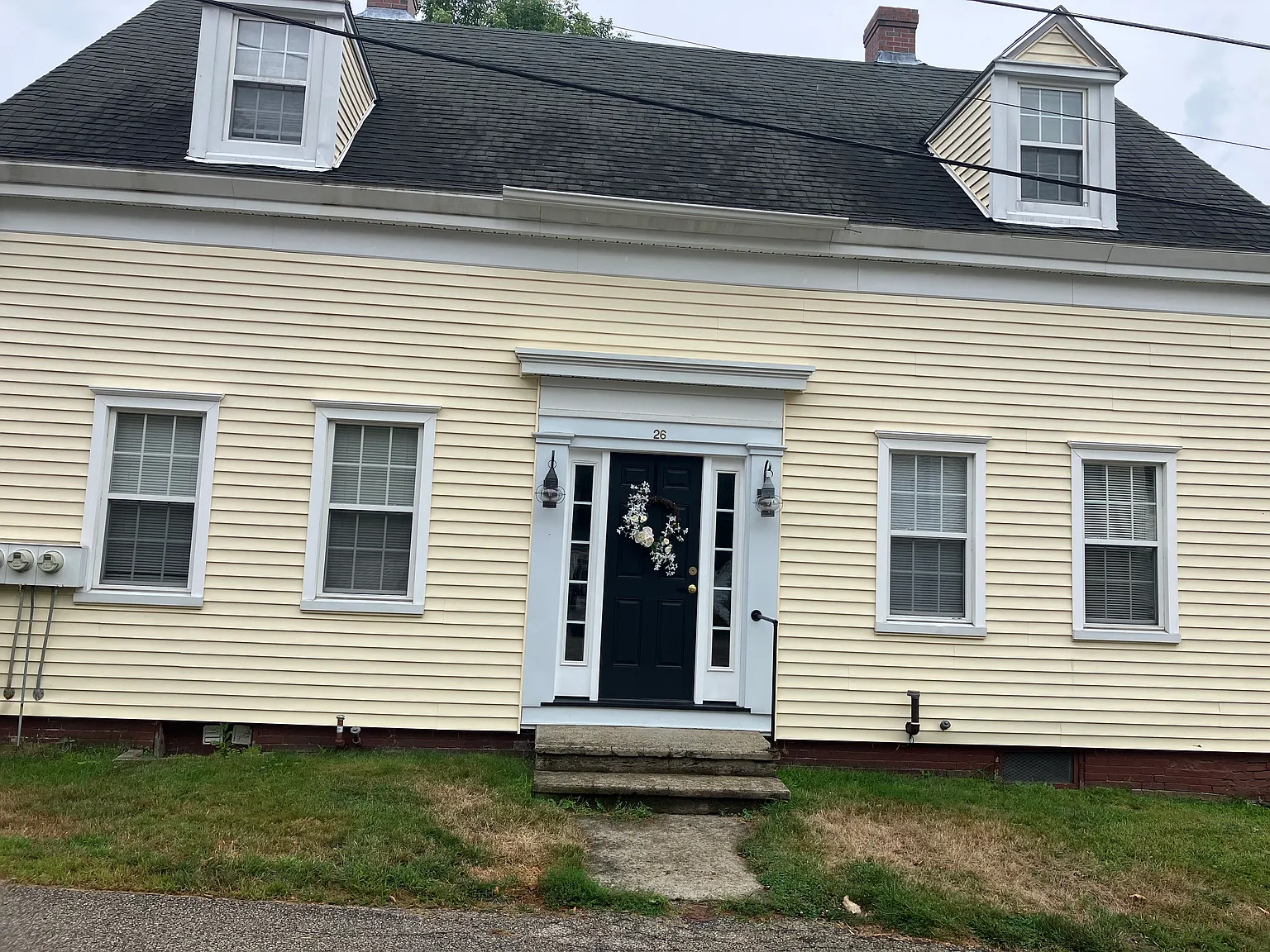 2 bed, 850 sqft, $2,475 — Photo 2