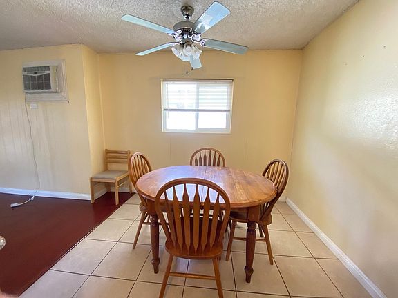 3rd image of 18659 Bellorita St