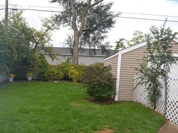2nd image of 260 S La Vista Blvd