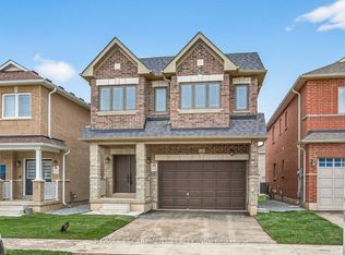 15 Huntsworth Ave, Thorold, ON L2V 0J6