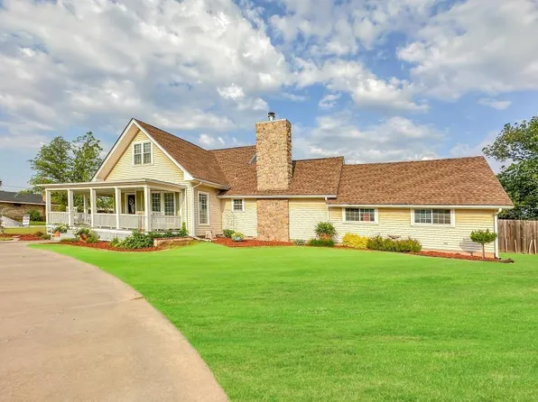 1302 N Grant St, Cordell, OK 73632