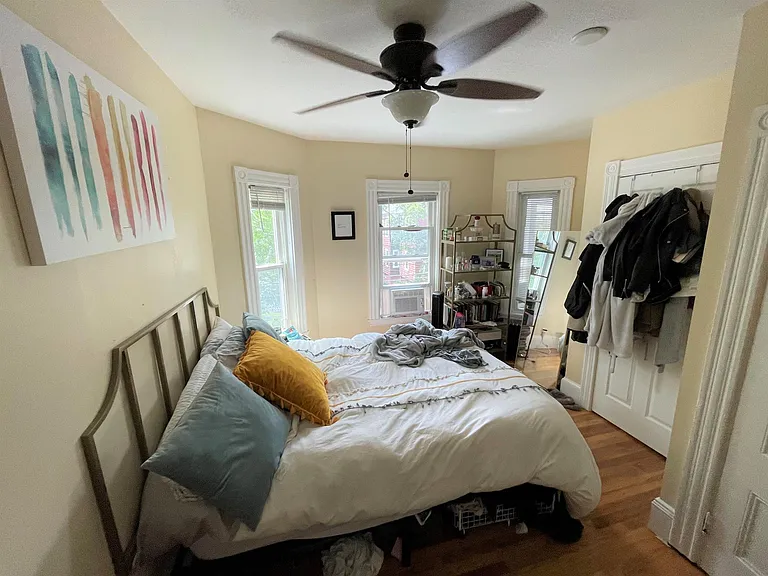 42 Gorham St — Photo 9