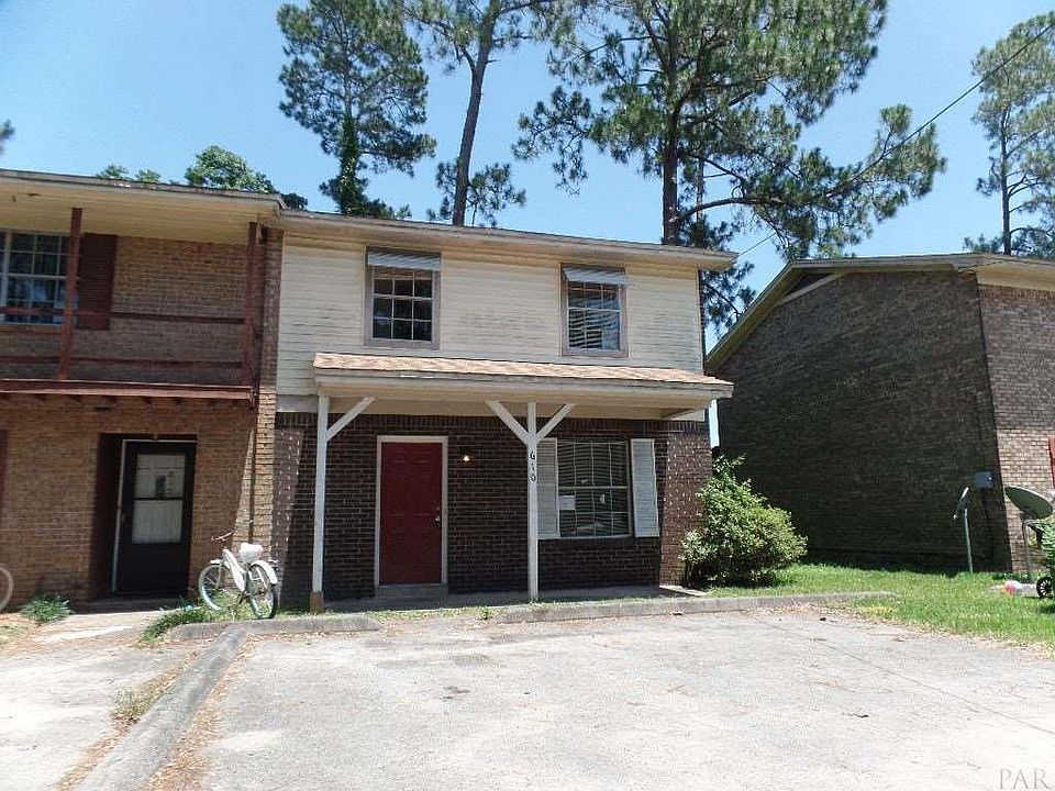 1st image of 610 N Fairfield Dr