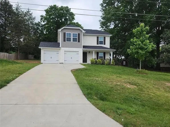 1950 Skycrest Dr, Winston Salem, NC 27127