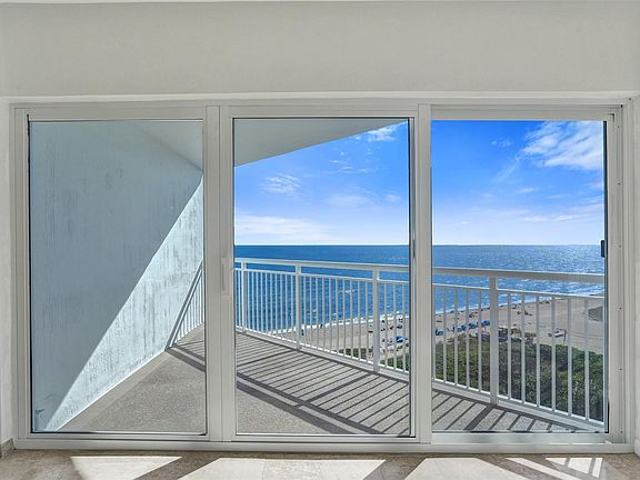 4th image of 710 N Ocean Bl #910