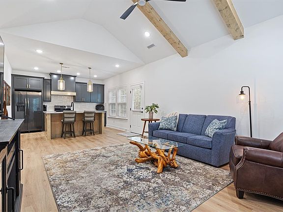 4th image of 2 Latheron Ln