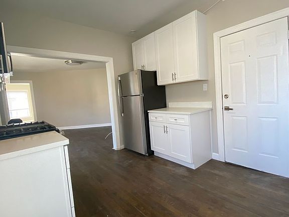5th image of 2303 N Milwaukee Ave #16-A