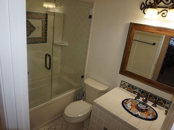5th image of 940 B St