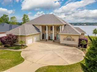 6020 Riviera Dr, Benton, AR 72019