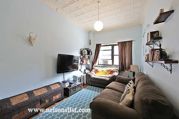 Rented by Nelson Aybar, LREB | media 3