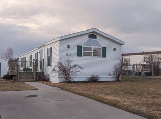 1613 Chandler Ln, Bismarck, ND 58503