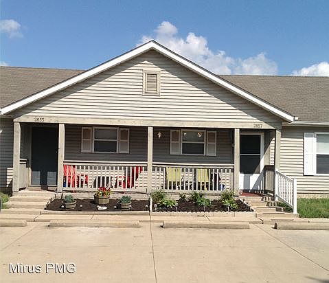 1st image of 2818 Plaza Ln