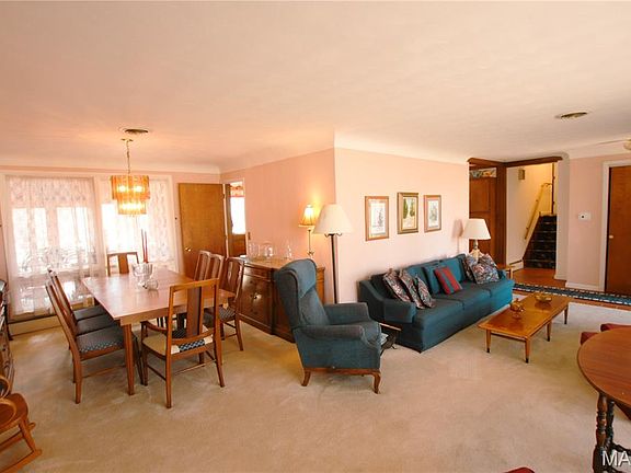 3rd image of 612 Oak Ave