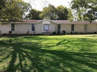 124 Lock Six Rd, Hartsville, TN 37074