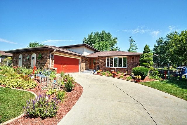1st image of 8914 Catalpa Ct