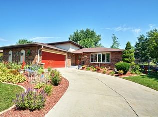 8914 Catalpa Ct, Tinley Park, IL 60487
