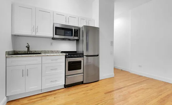 Rented by Compass | media 6