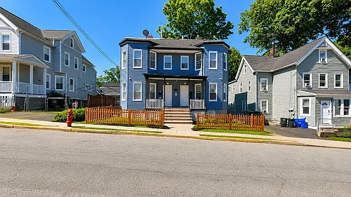 484 Lincoln Pl #2R Photo 1
