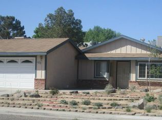 216 E Hayden Ave, Ridgecrest, CA 93555
