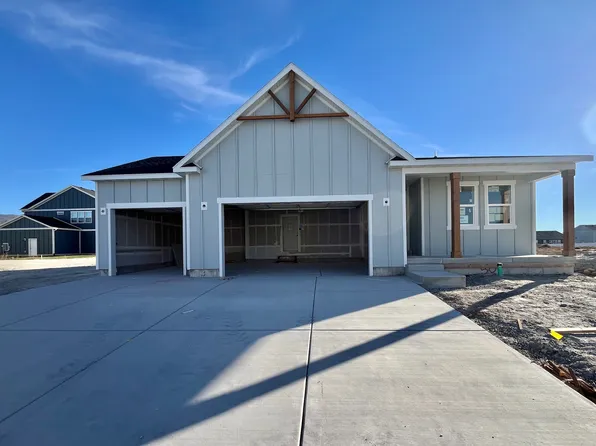 5228 S Century Way, Riverdale, UT 84405