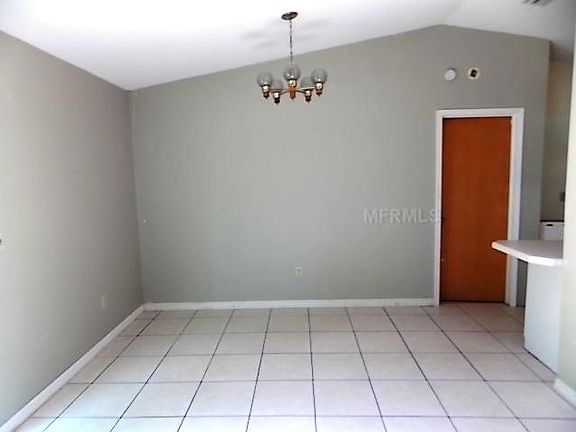 3rd image of 1820 Arlee Ave