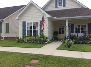 332 Legacy Blvd, Hattiesburg, MS 39402