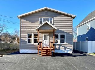 8 York St, Milford, CT 06460