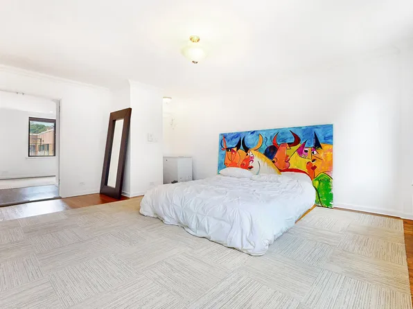 14 Bogardus Place image 6 of 17